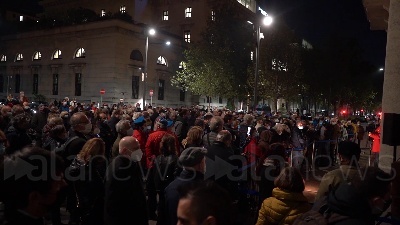 Scene from Green Pass, in centinaia al Memoriale della Shoah a Milano contro strumentalizzazione