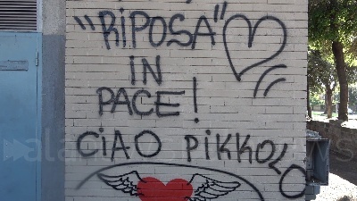 Scene from Incidente Casal Palocco, il quartiere si stringe intorno a Manuel