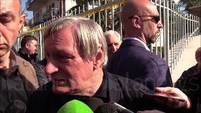 Scene from Rosario Salvini, Don Ciotti: "Non ho parole. Mortificante usare Dio"