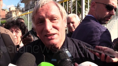 Scene from Rosario Salvini, Don Ciotti: "Non ho parole. Mortificante usare Dio"