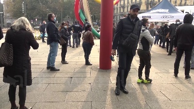 Scene from Coronavirus, test gratis a Milano: "C'è voglia di prevenzione, la gente va via soddisfatta"