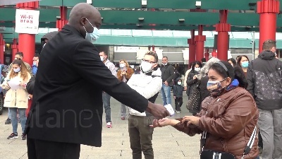 Scene from Coronavirus, test gratis a Milano: "C'è voglia di prevenzione, la gente va via soddisfatta"