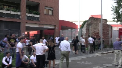 Scene from Milano, colonne di fumo alla stazione Garibaldi: "Gli allarmi sono scattati alle 9"