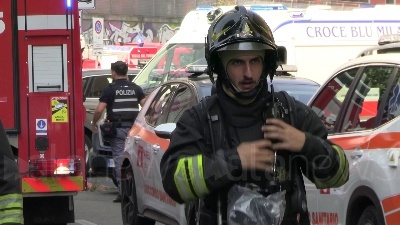 Scene from Milano, colonne di fumo alla stazione Garibaldi: "Gli allarmi sono scattati alle 9"