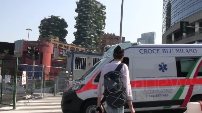 Scene from Milano, colonne di fumo alla stazione Garibaldi: "Gli allarmi sono scattati alle 9"