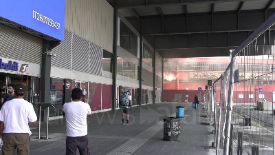 Scene from Milano, colonne di fumo alla stazione Garibaldi: "Gli allarmi sono scattati alle 9"