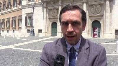 Scene from Caso Russia, Sensi (Pd): "A che titolo Savoini era a cena con Conte e Putin?"