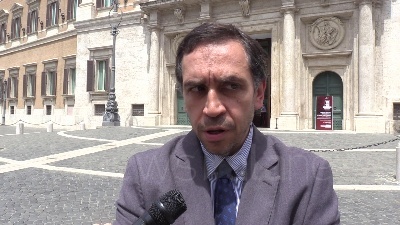 Scene from Caso Russia, Sensi (Pd): "A che titolo Savoini era a cena con Conte e Putin?"