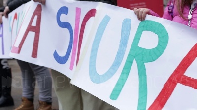 Scene from Milano, problema ratti a scuola: "I nostri figli sono andati alla materna con i topi"