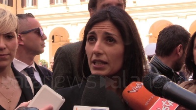 Scene from Salva Roma, Raggi: "Salvini ha perso un'occasione"