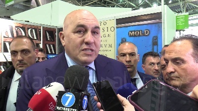 Scene from Ucraina Crosetto Guerra non conosce pause