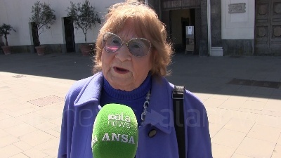 Scene from Ucraina, Vicepresidente EIP Campania: "Torneremo a difenderci con la clava a causa di un pazzo"