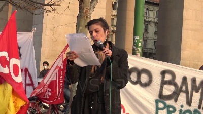 Scene from Scuola, sciopero nazionale dalla Dad: "È un metodo buono solo per riempire sacchi"