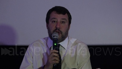 Scene from Russiagate, Salvini: "Savoini? Persona perbene, dimostrate il contrario"