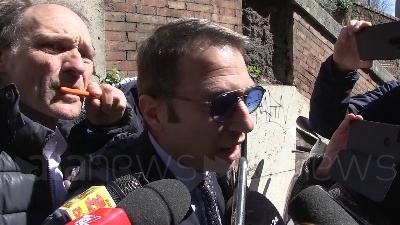 Scene from De Vito, avv. Di Lorenzo: "E' sereno e sicuro di chiarire la sua posizione"