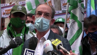 Scene from Ex Ilva, Benaglia: "Il governo non è convinto dell'accordo con ArcelorMittal"