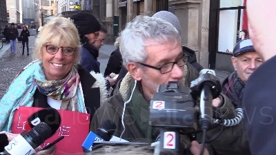 Scene from Milano, Flash Mob ambientalista per ordinanza su chiusura porte negozi