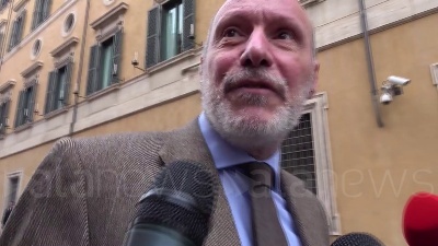 Scene from Caso Diciotti, De Falco: "M5S prende brutta piega: coerenza inesistente"