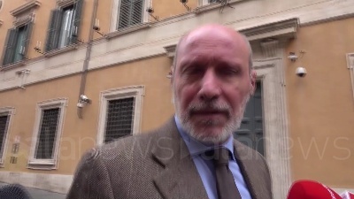 Scene from Caso Diciotti, De Falco: "M5S prende brutta piega: coerenza inesistente"