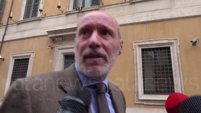 Scene from Caso Diciotti, De Falco: "M5S prende brutta piega: coerenza inesistente"
