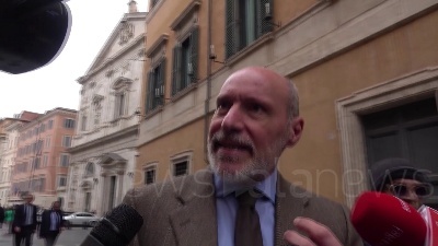 Scene from Caso Diciotti, De Falco: "M5S prende brutta piega: coerenza inesistente"