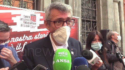 Scene from Green pass, Landini: "Mancano ancora le famose linee guida dal Governo"