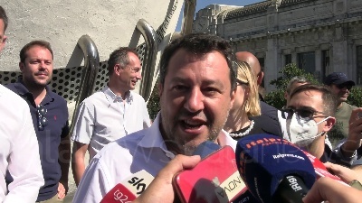 Scene from Sicurezza, Salvini: "Assumeremo 10mila agenti in più nel 2023"