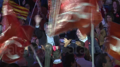 Scene from Spagna: Sanchez chiude la campagna elettorale a Barcellona