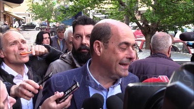 Scene from Zingaretti a Casal Bruciato: "Oggi si approveranno decreti senza copertura"