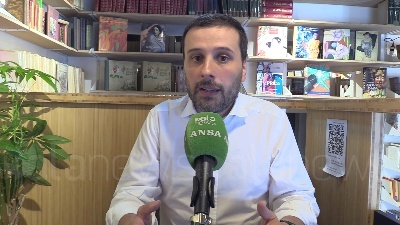 Scene from Salario minimo, l'attivista Greco: "Non serve una nuova legge, basta applicare la Costituzione"