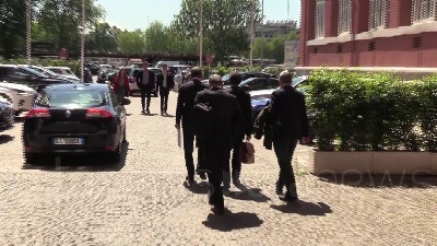 Scene from Tangenti, Fontana: "Io parte offesa, parlerò con Pm"