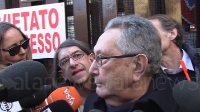 Scene from Sedicenni investite, Coppi: Pietro Genovese  è affranto e distrutto dal dolore"