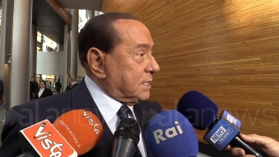Scene from Berlusconi: "Noi alleati a Lega, ma schiena dritta"