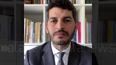 Scene from Silvia Romano, comunità islamica: "Attacchi raccapriccianti. Valutiamo azione legale"