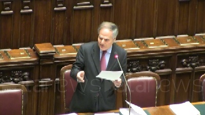 Scene from Moavero: "Il Governo italiano non riconosce l'elezione di Maduro"