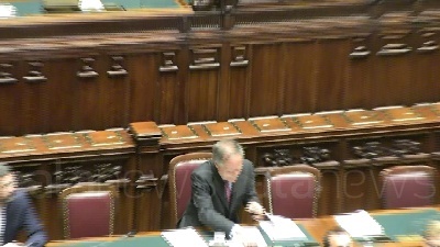 Scene from Moavero: "Il Governo italiano non riconosce l'elezione di Maduro"
