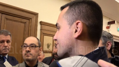 Scene from Manovra, Di Maio: "Nessuna retromarcia in Europa"