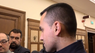 Scene from Manovra, Di Maio: "Nessuna retromarcia in Europa"